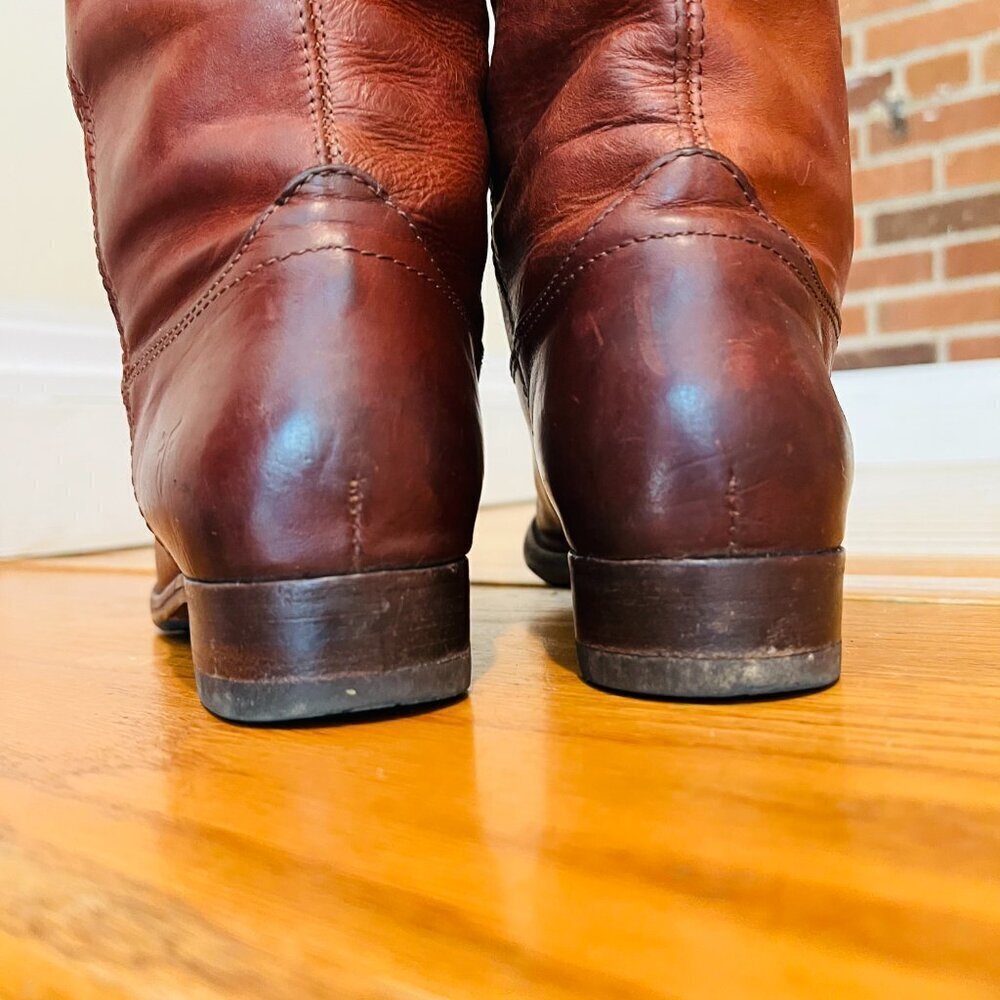 Frye Melissa Button Western Equestrian Mahogany Cognac Redwood 16" Tall - Picture 9 of 16